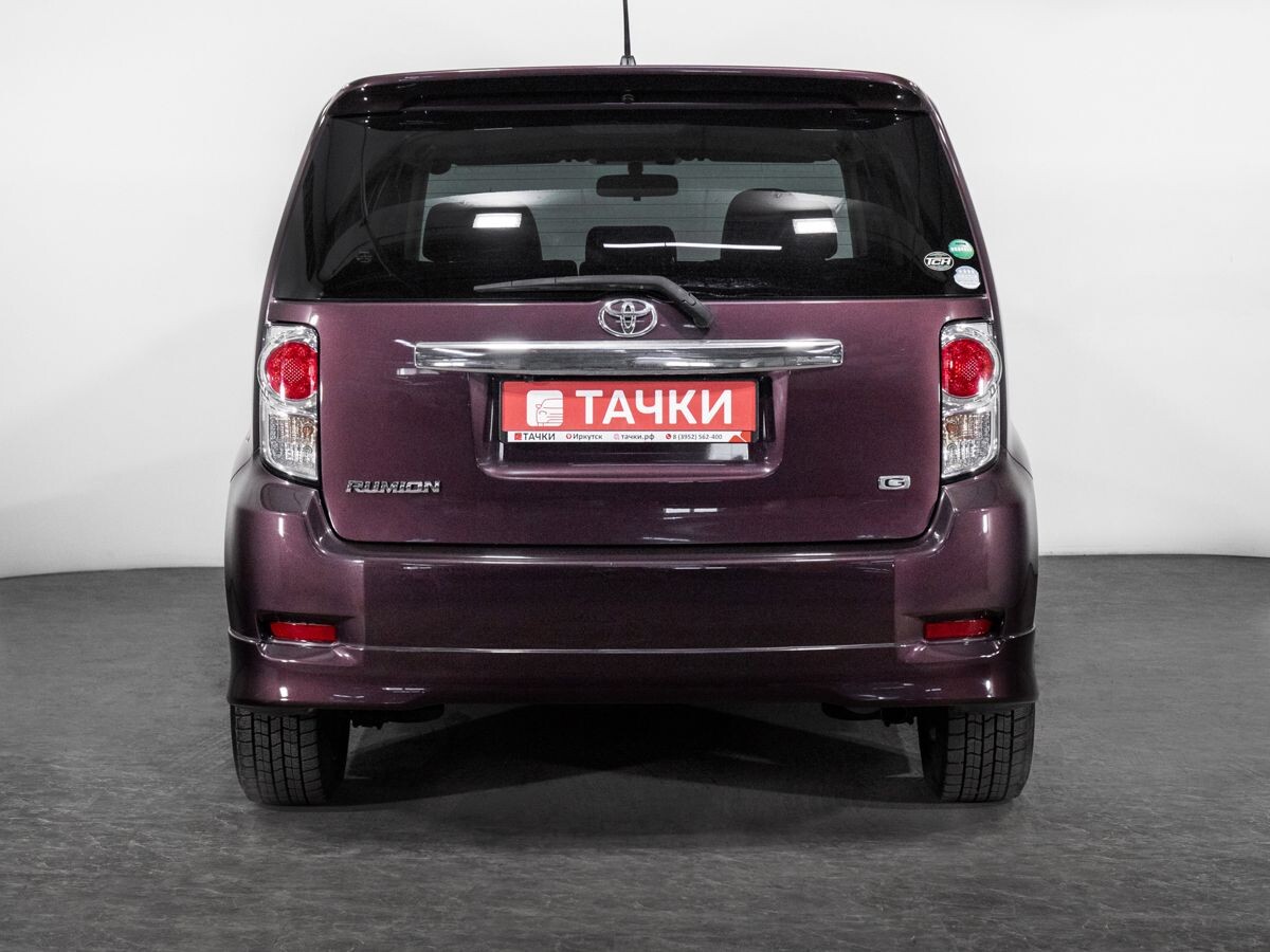 Toyota Corolla Rumion 2015 - фото автомобиля