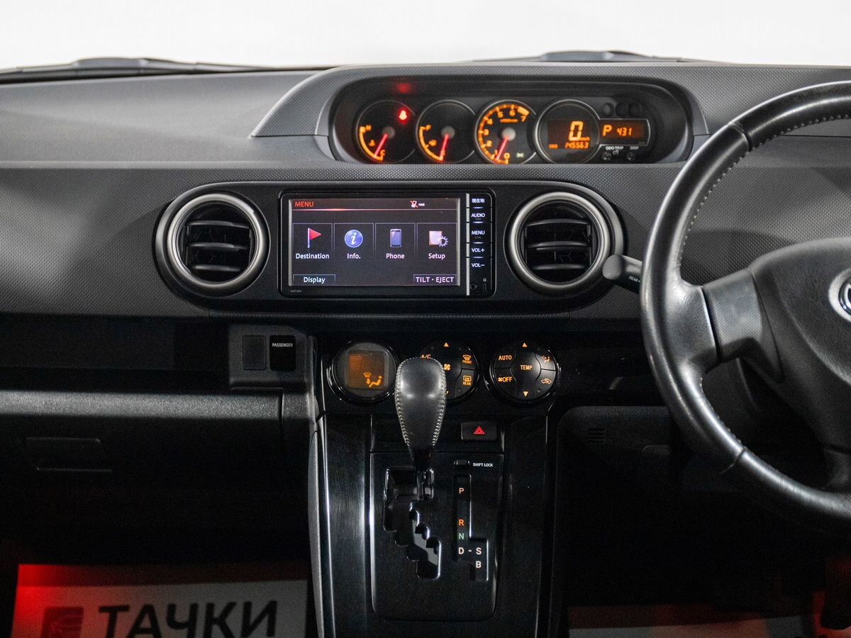 Toyota Corolla Rumion 2015 - фото автомобиля