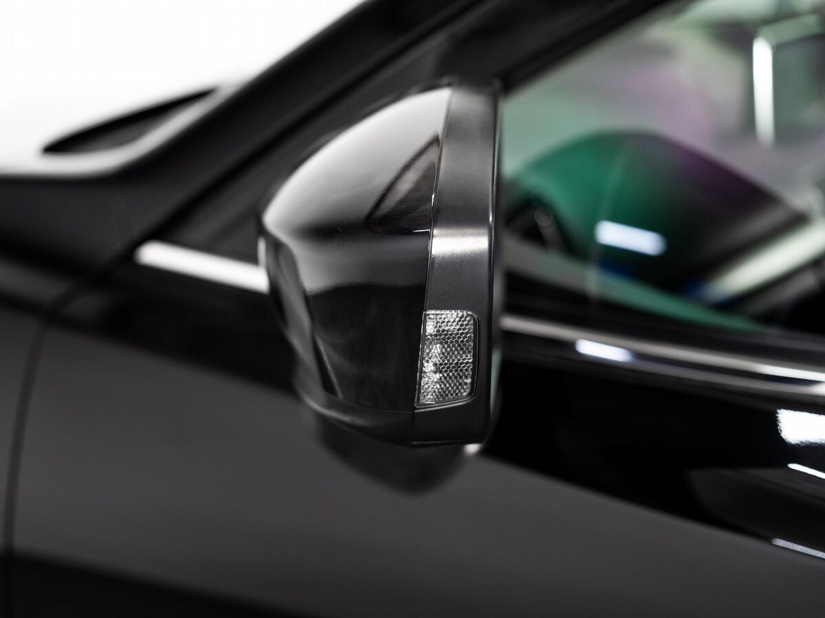 Mazda Axela 2015 - фото автомобиля