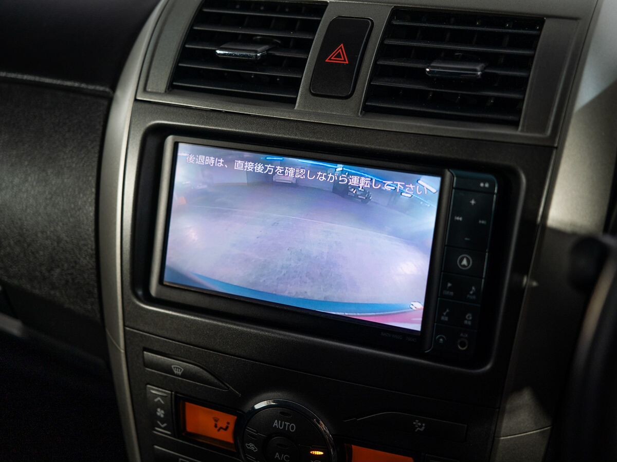 Toyota Corolla 2010 - фото автомобиля