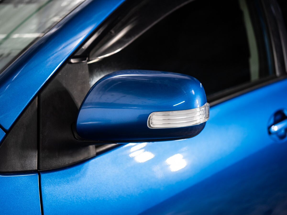 Toyota Corolla 2010 - фото автомобиля