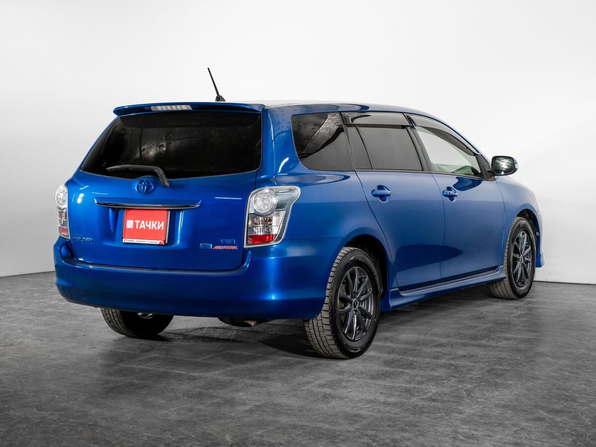 Toyota Corolla 2010 - фото автомобиля