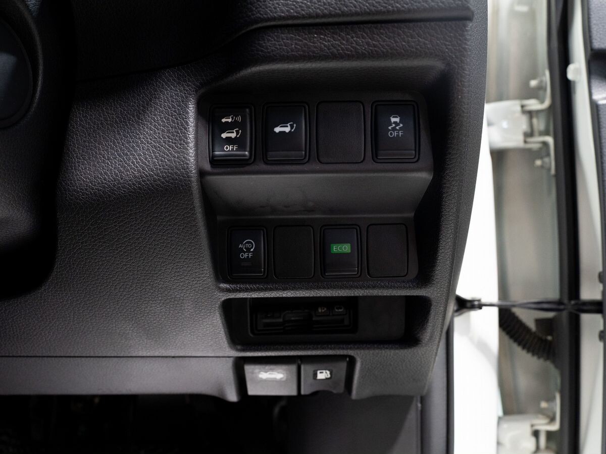 Nissan X-Trail 2014 - фото автомобиля