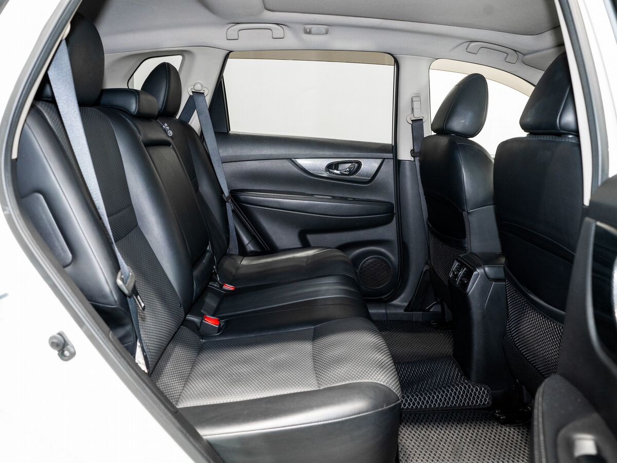 Nissan X-Trail 2014 - фото автомобиля