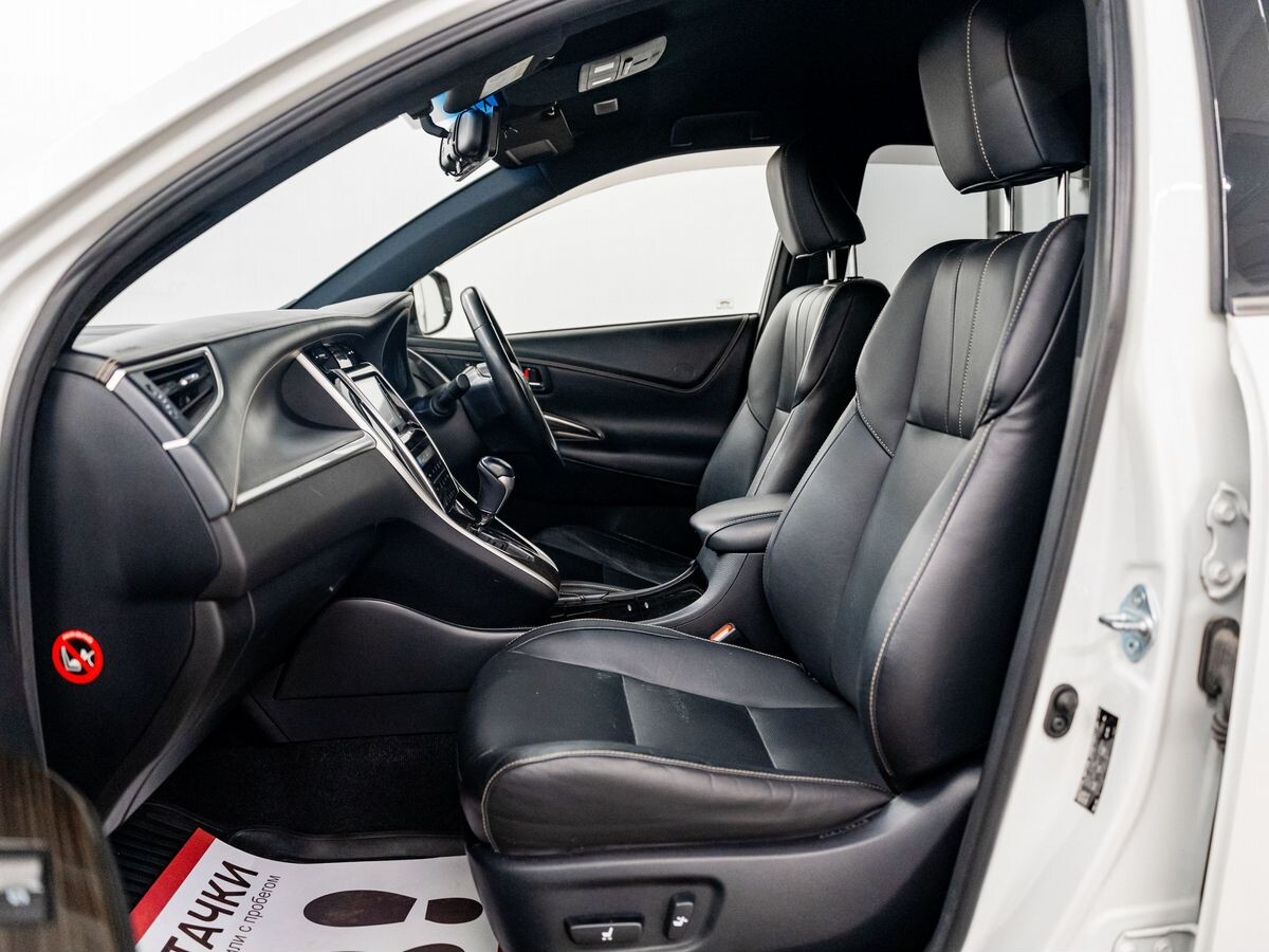 Toyota Harrier 2014 - фото автомобиля