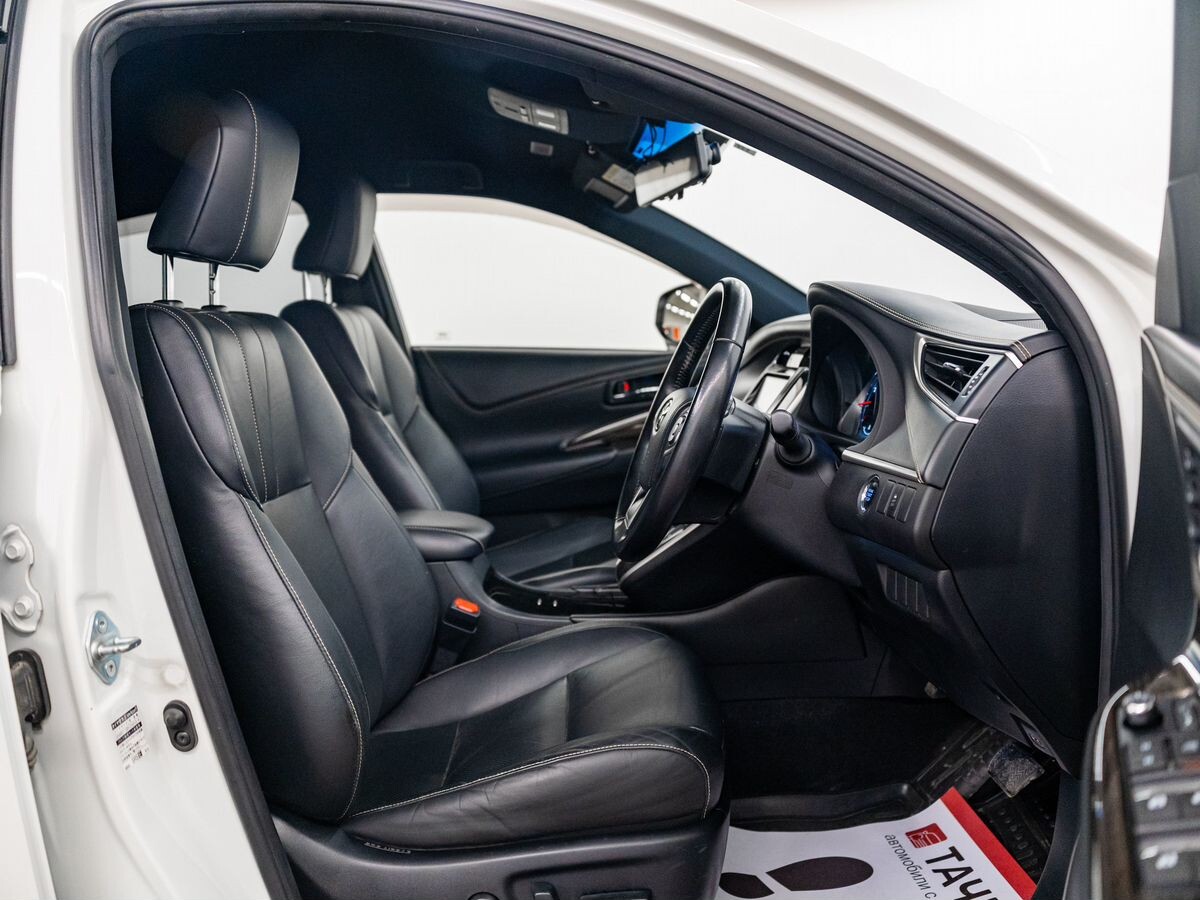 Toyota Harrier 2014 - фото автомобиля