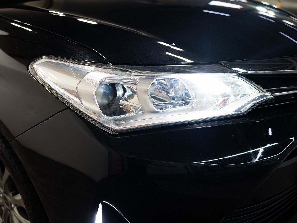 Toyota Corolla 2017 - фото автомобиля