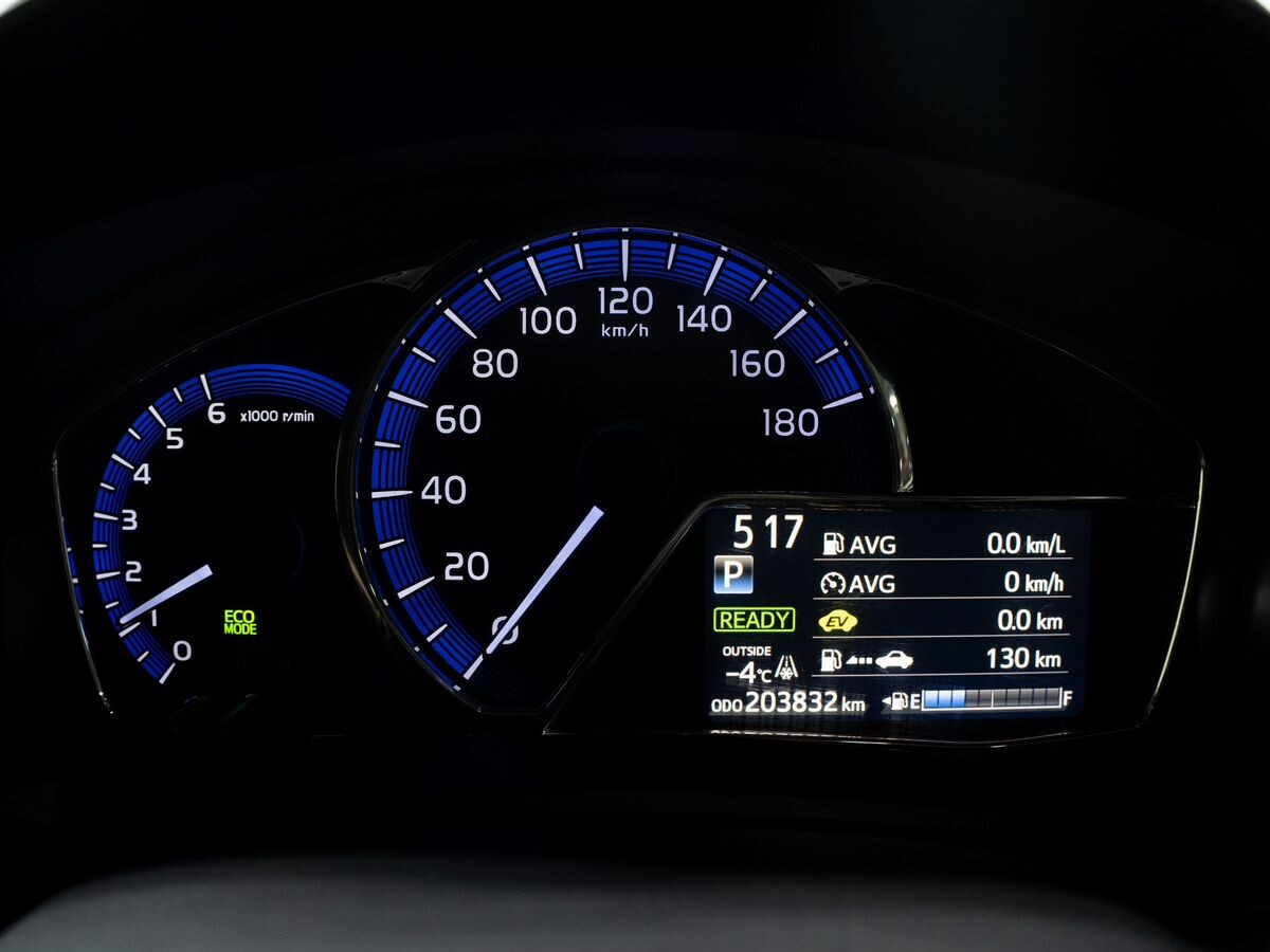 Toyota Corolla 2017 - фото автомобиля