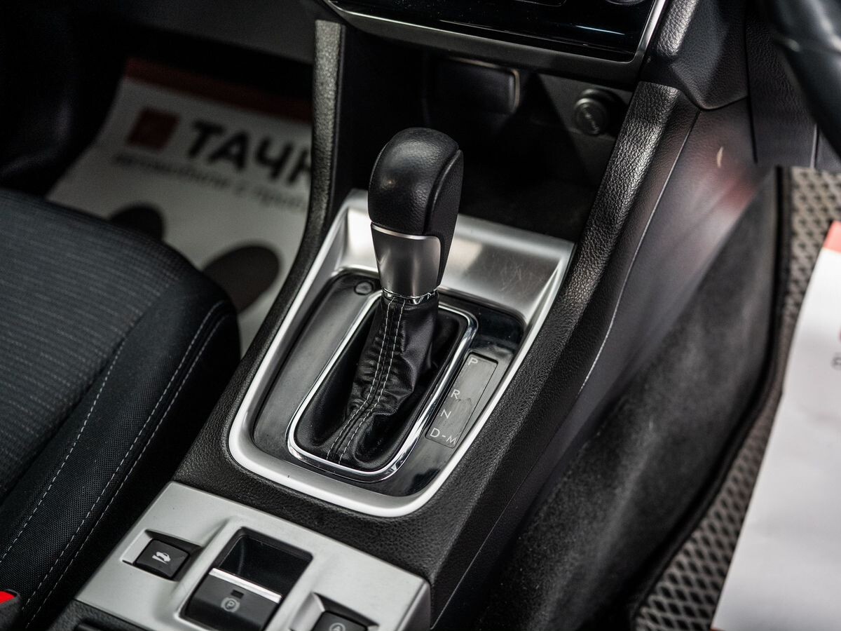 Subaru Levorg 2015 - фото автомобиля