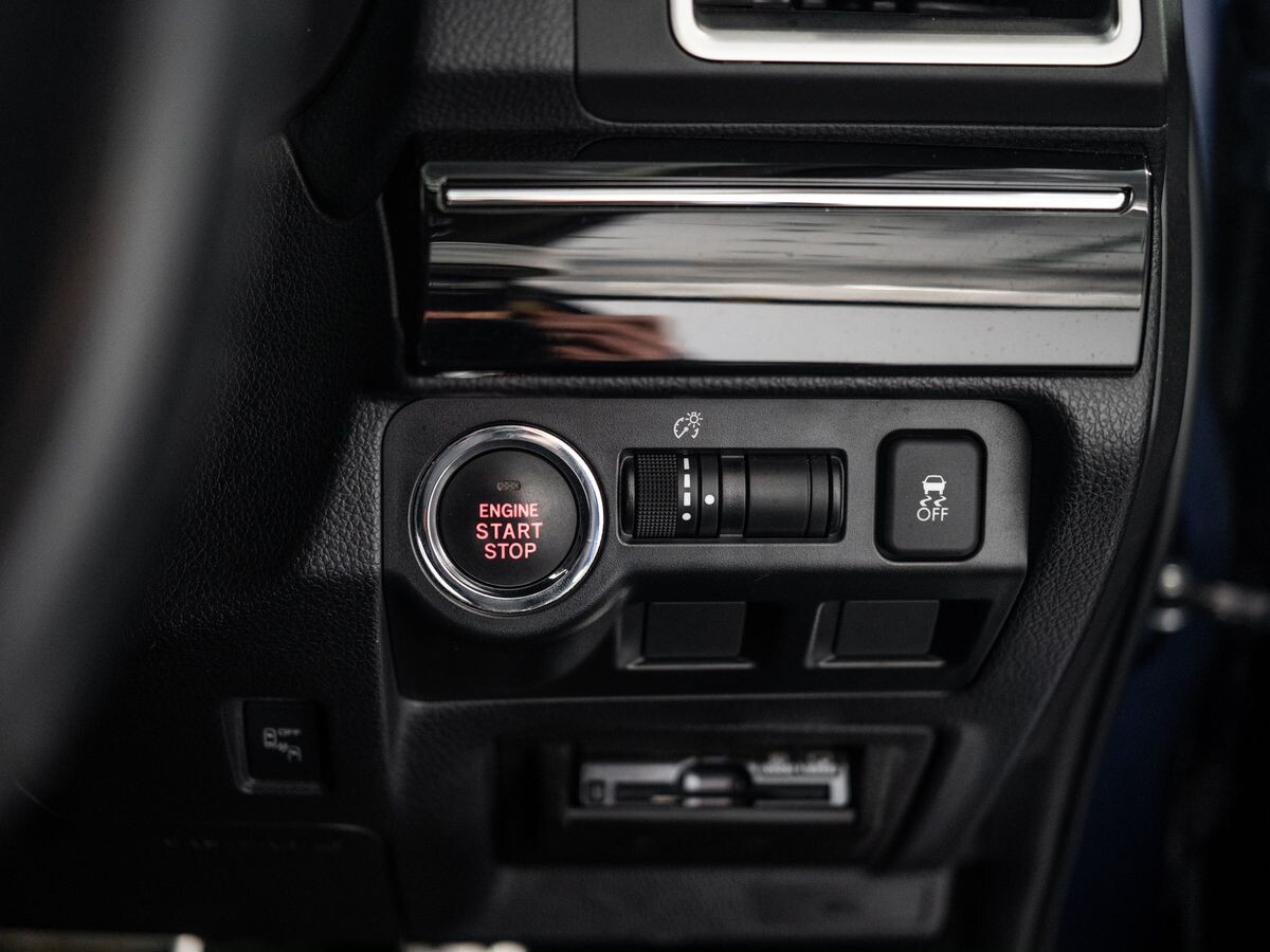 Subaru Levorg 2015 - фото автомобиля