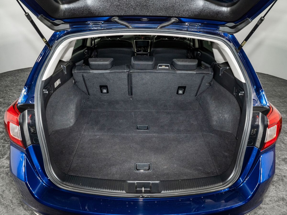 Subaru Levorg 2015 - фото автомобиля