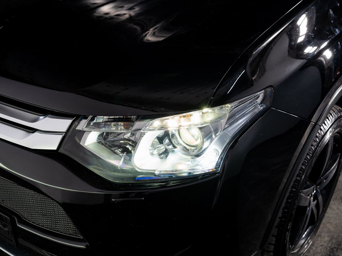 Mitsubishi Outlander 2014 - фото автомобиля