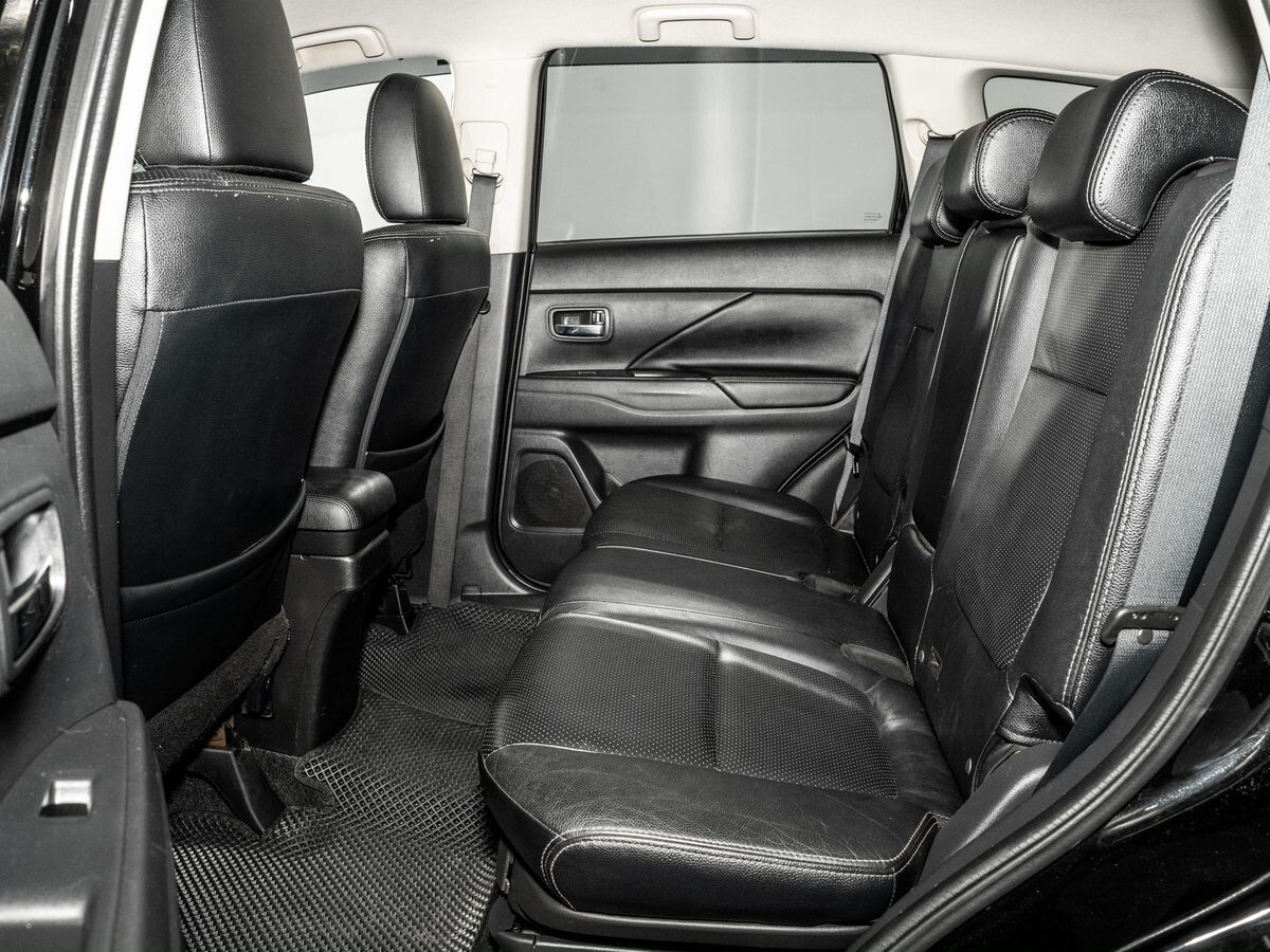 Mitsubishi Outlander 2014 - фото автомобиля