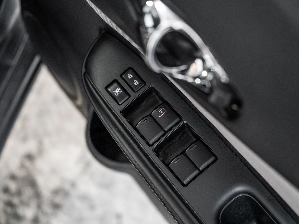 Nissan Note 2019 - фото автомобиля