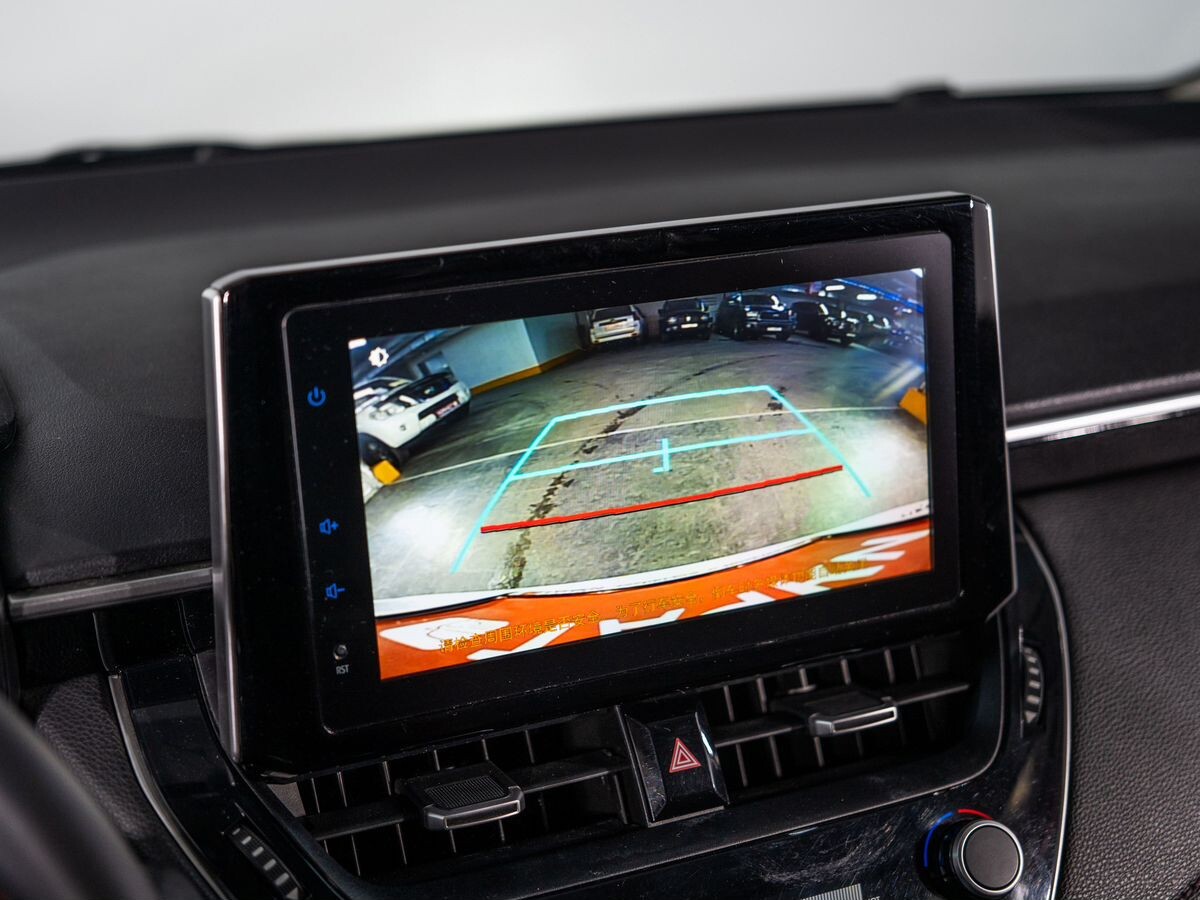 Toyota Corolla 2022 - фото автомобиля