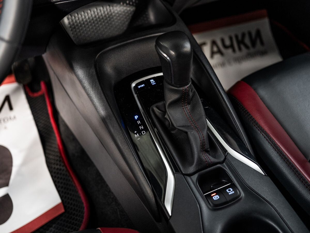 Toyota Corolla 2022 - фото автомобиля