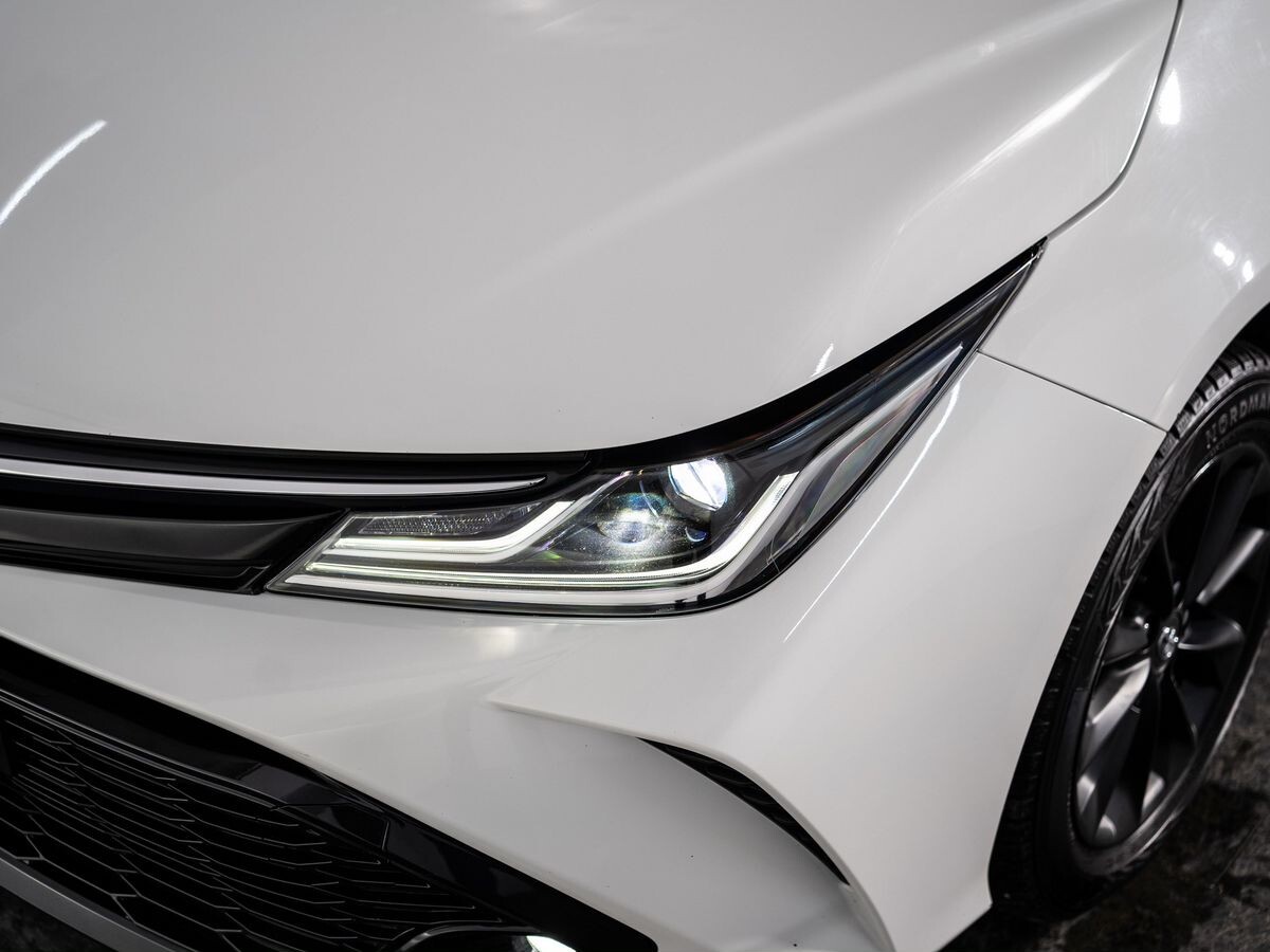 Toyota Corolla 2022 - фото автомобиля