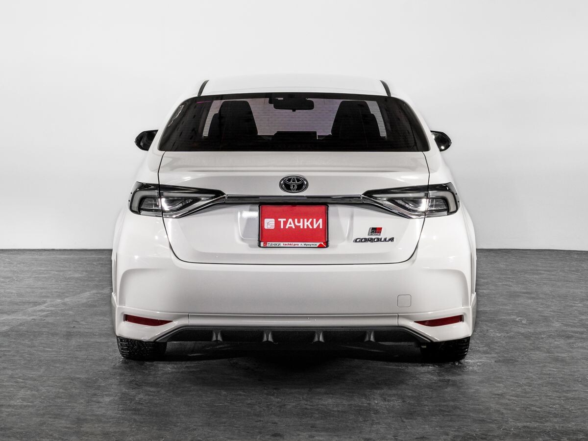 Toyota Corolla 2022 - фото автомобиля