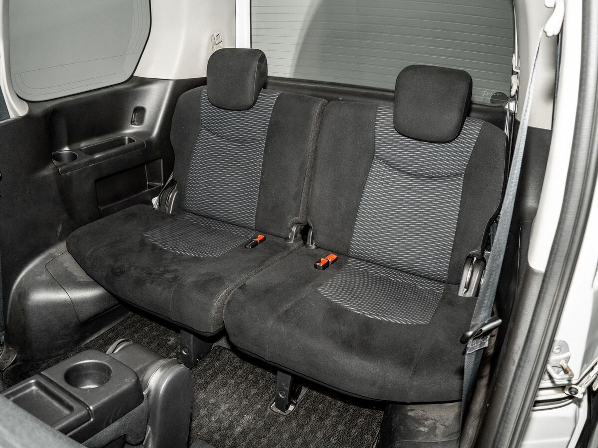 Suzuki Landy 2012 - фото автомобиля