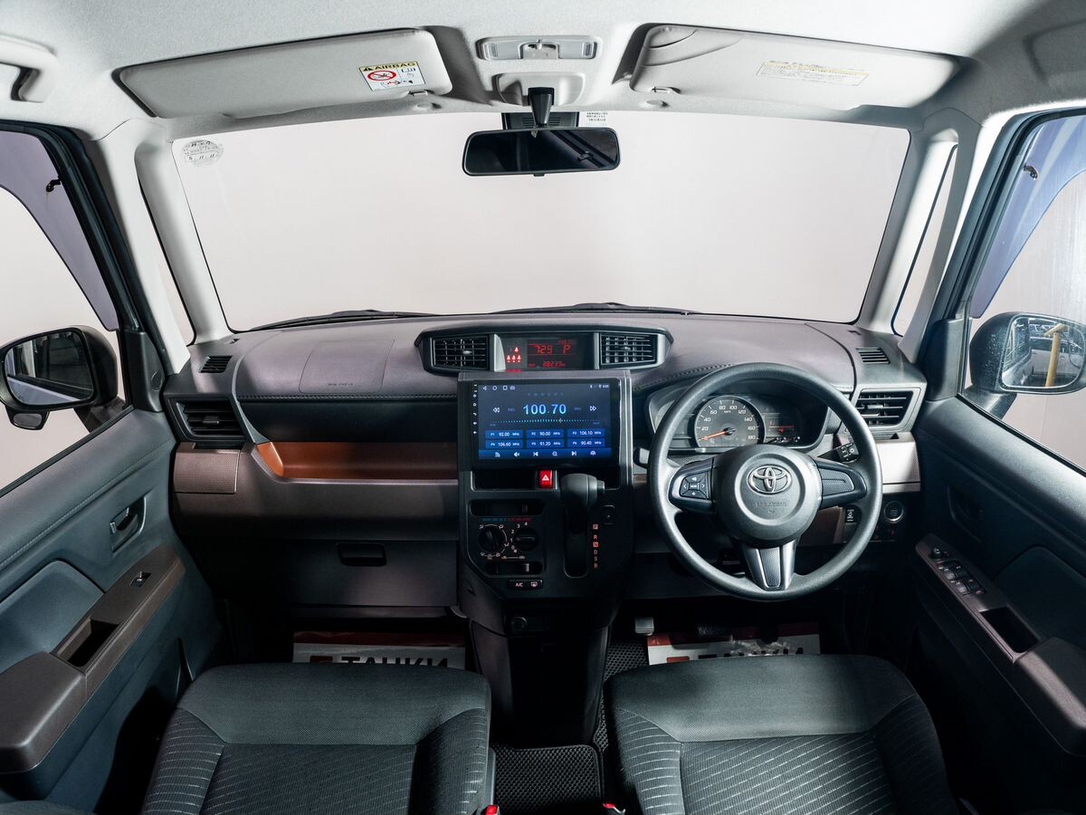 Toyota Roomy 2018 - фото автомобиля