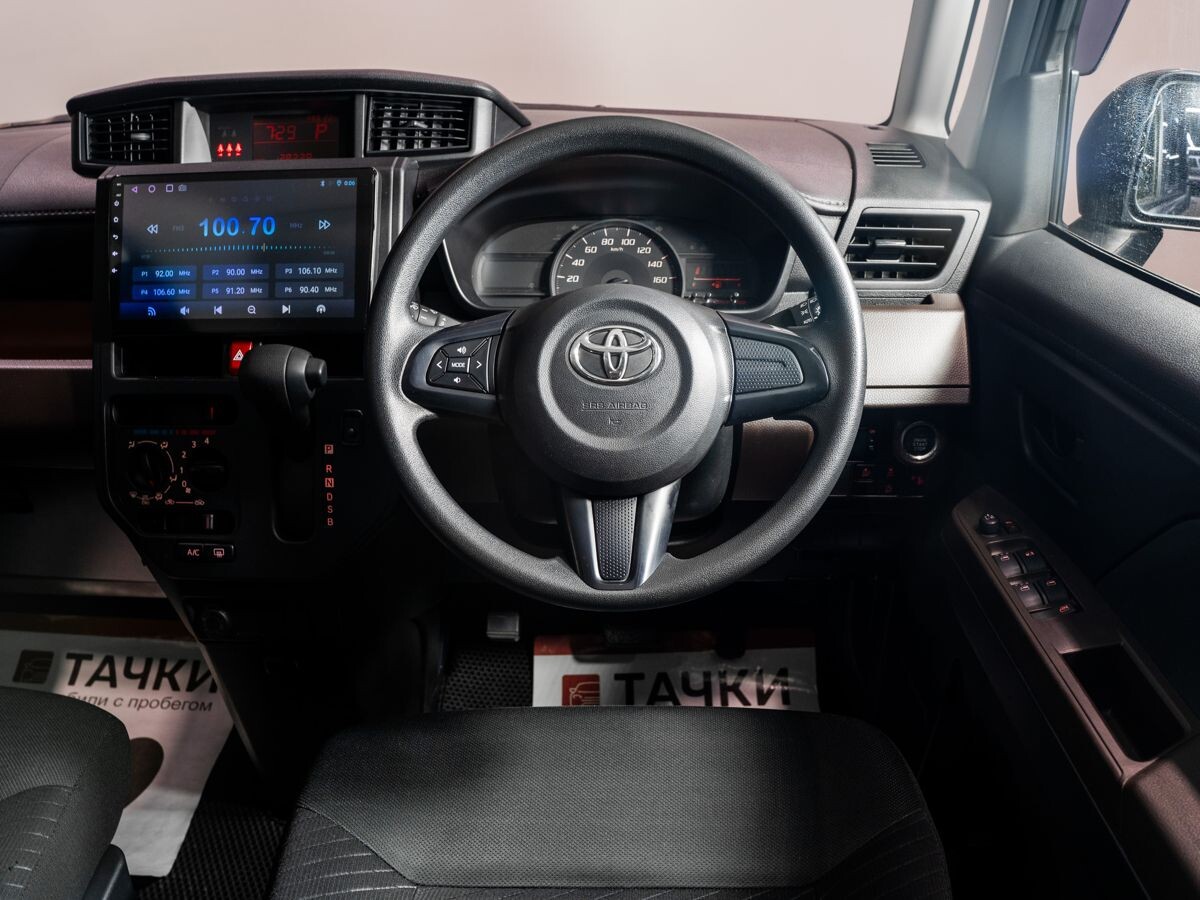 Toyota Roomy 2018 - фото автомобиля
