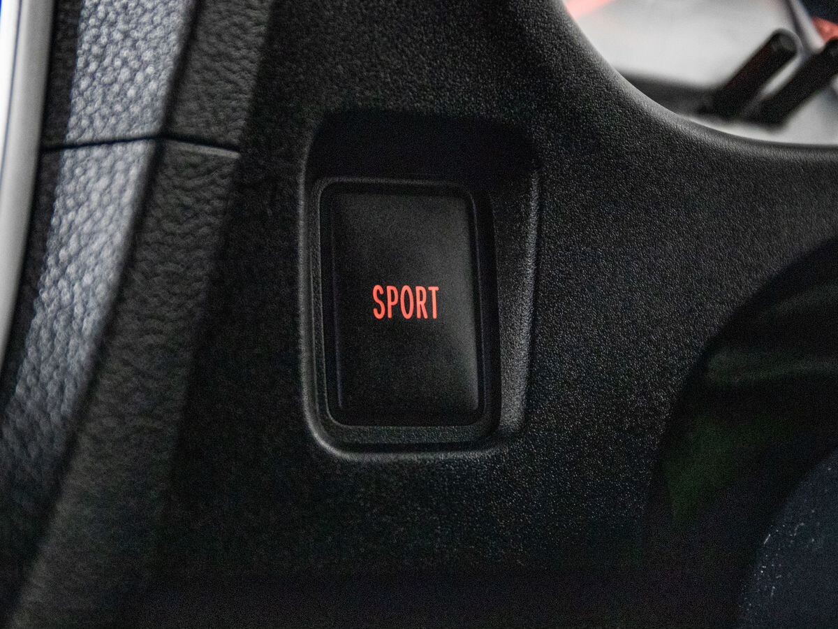 Toyota Ractis 2014 - фото автомобиля