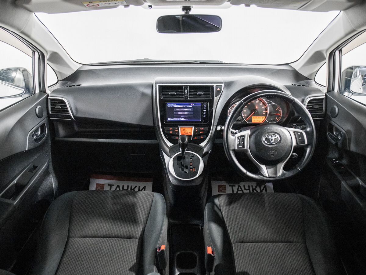 Toyota Ractis 2014 - фото автомобиля