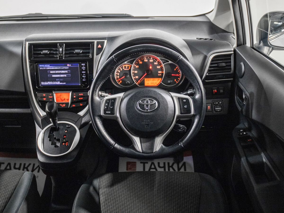 Toyota Ractis 2014 - фото автомобиля