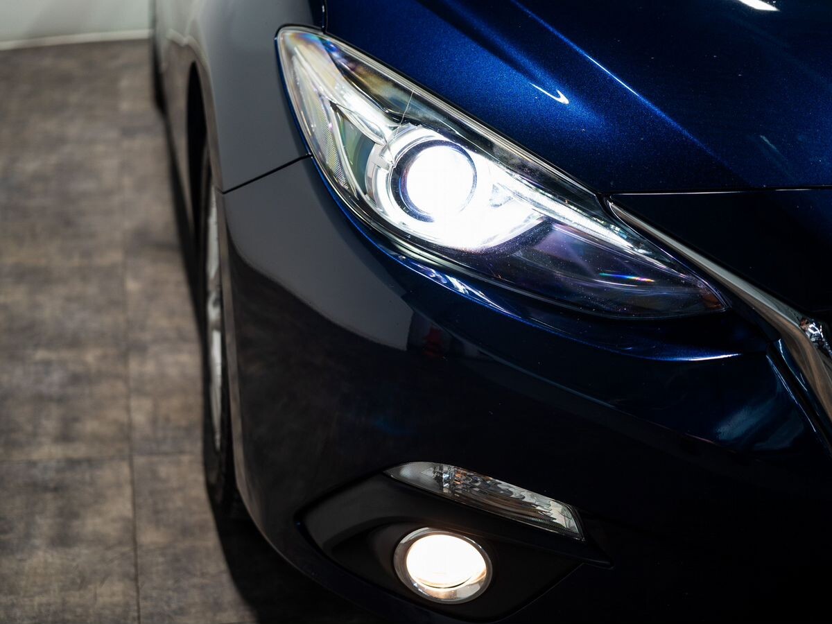 Mazda Axela 2014 - фото автомобиля