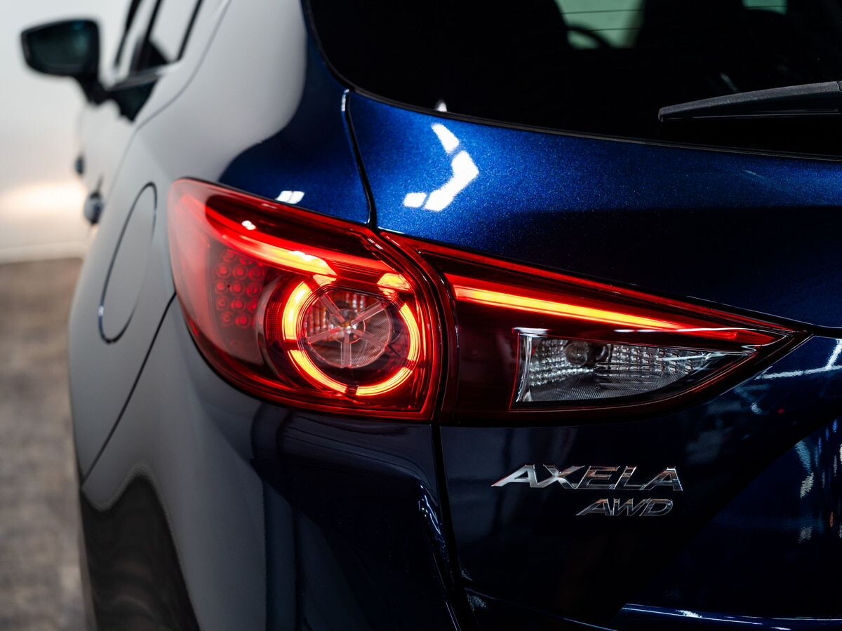 Mazda Axela 2014 - фото автомобиля