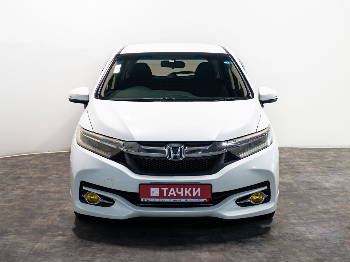 Honda Shuttle 2015 - фото автомобиля