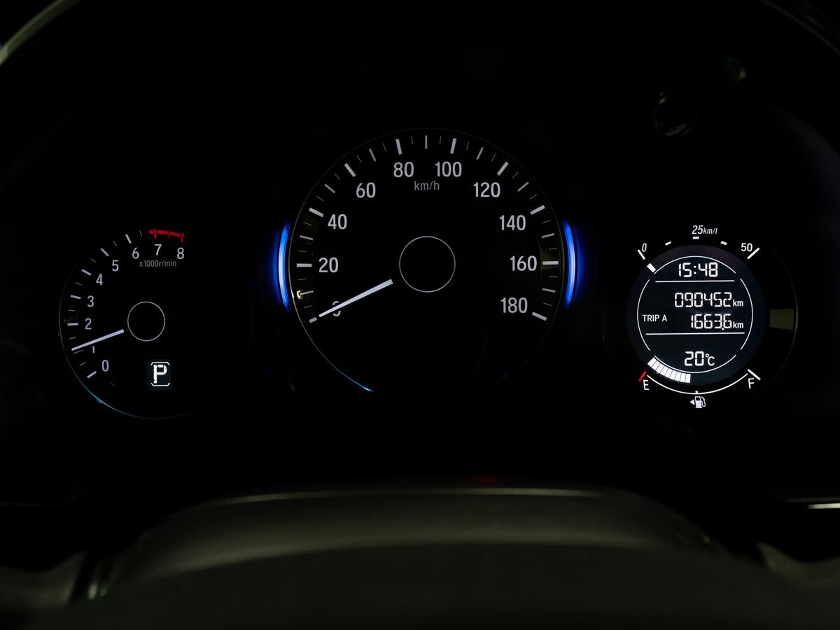 Honda Shuttle 2015 - фото автомобиля