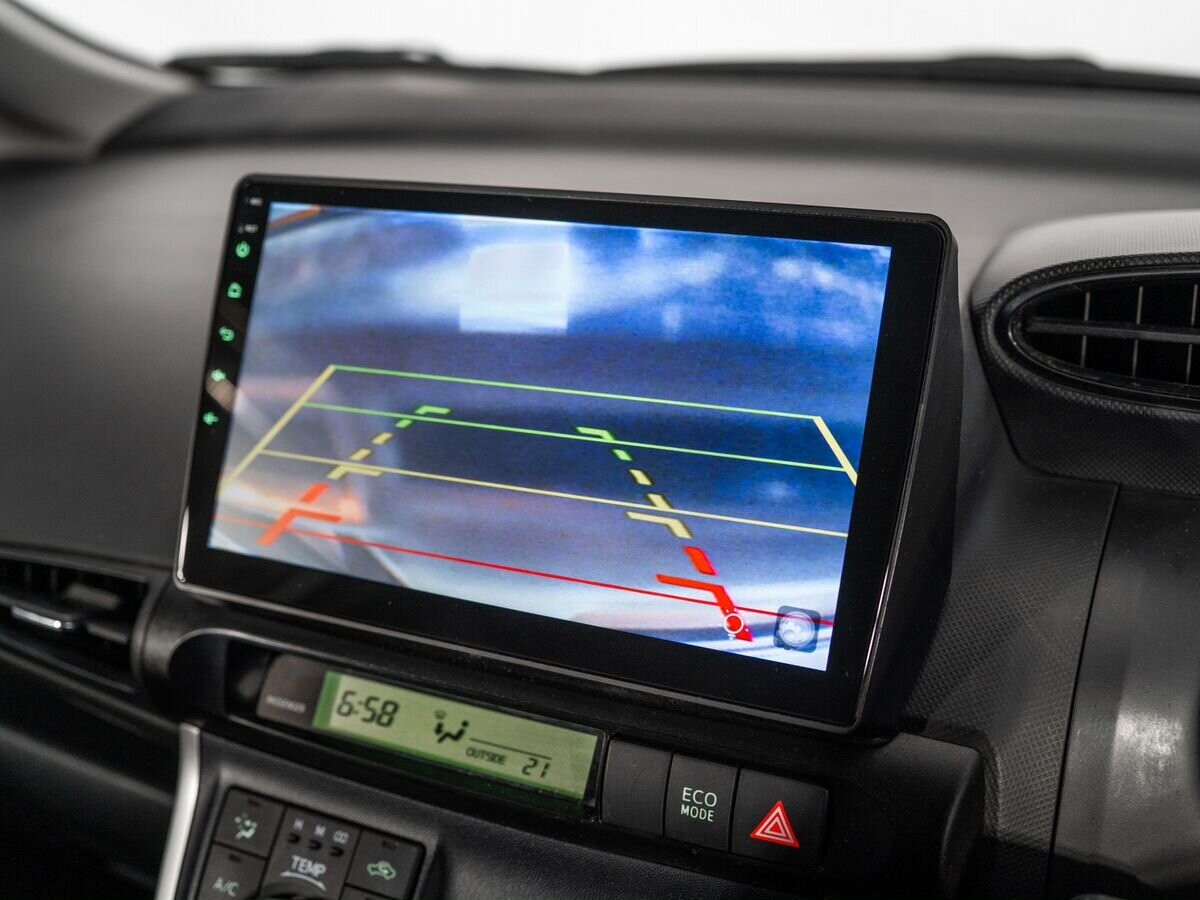 Toyota Wish 2010 - фото автомобиля