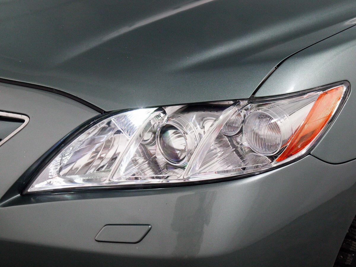 Toyota Camry 2008 - фото автомобиля