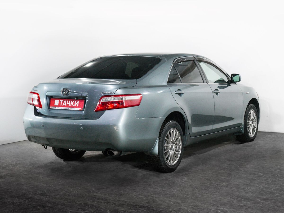 Toyota Camry 2008 - фото автомобиля
