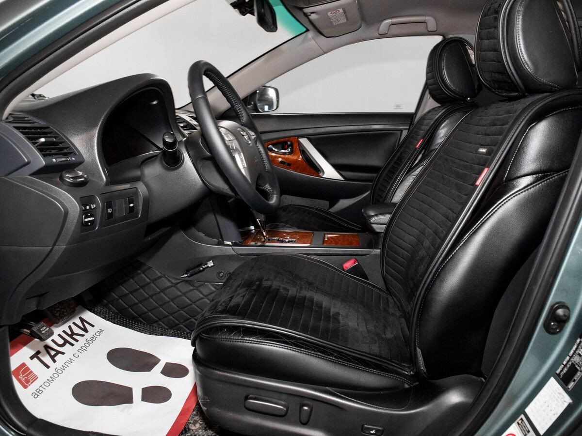 Toyota Camry 2008 - фото автомобиля