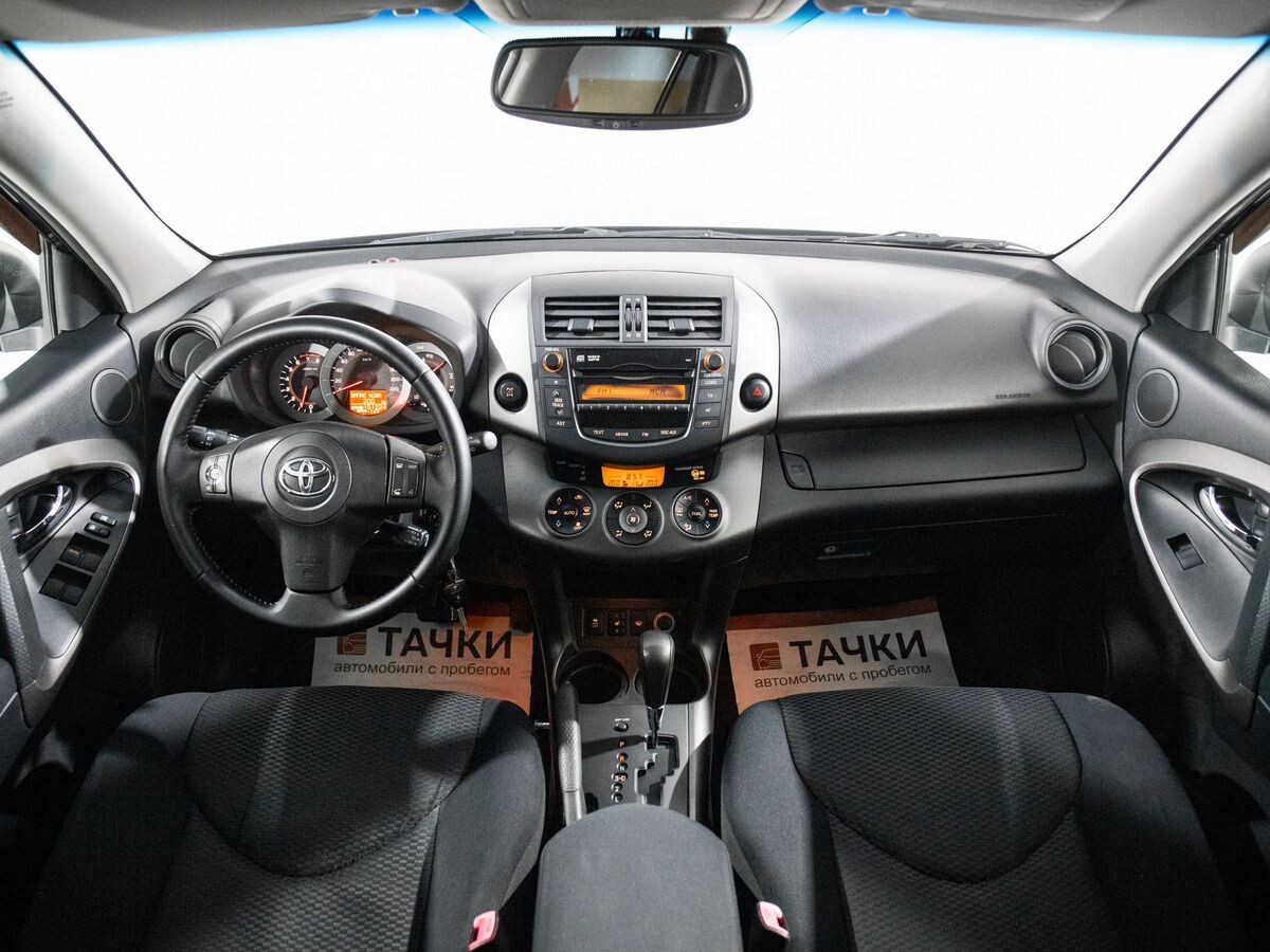 Toyota RAV4 2009 - фото автомобиля