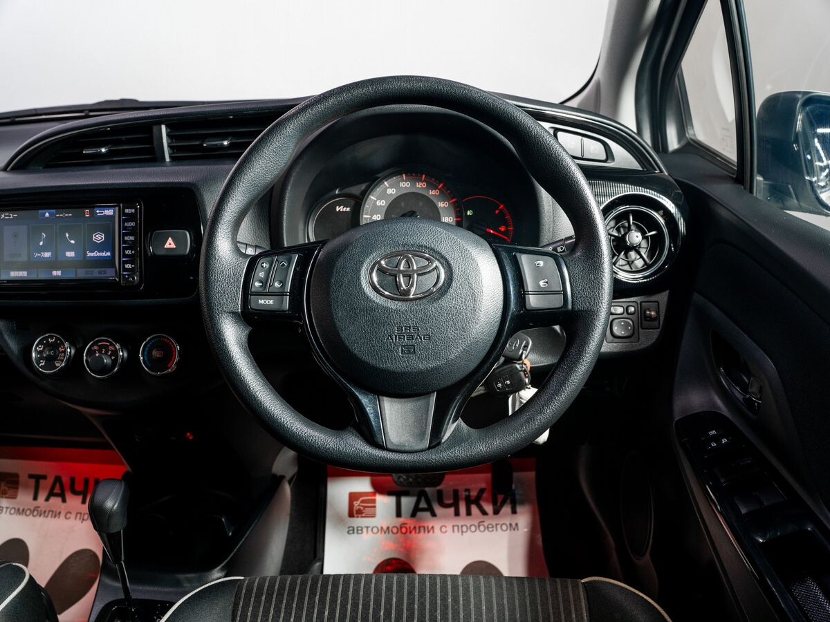 Toyota Vitz 2019 - фото автомобиля