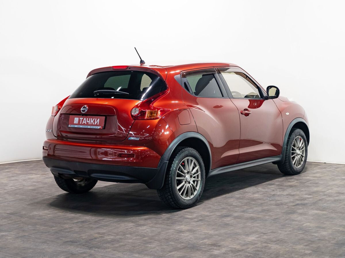 Nissan Juke 2012 - фото автомобиля