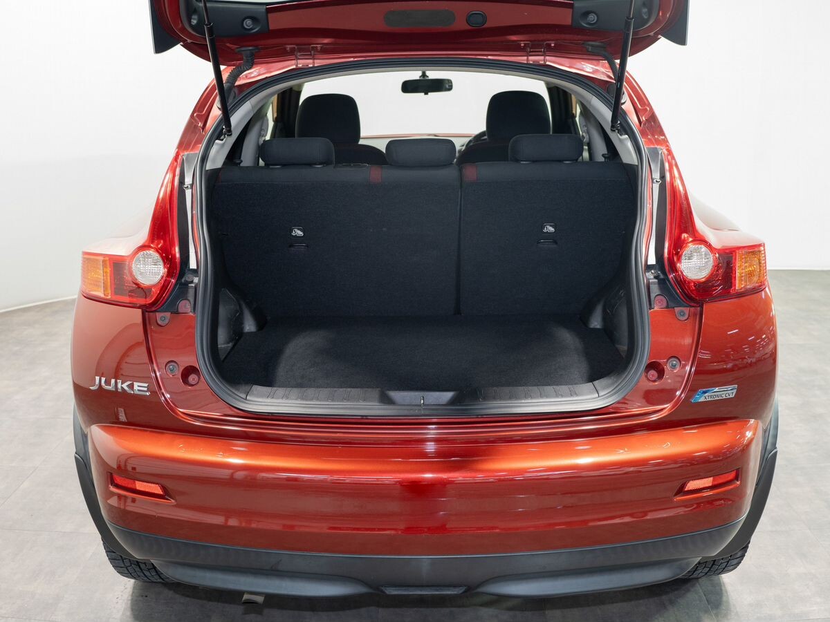 Nissan Juke 2012 - фото автомобиля