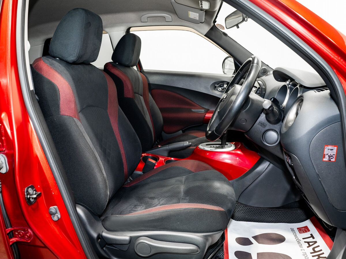 Nissan Juke 2012 - фото автомобиля