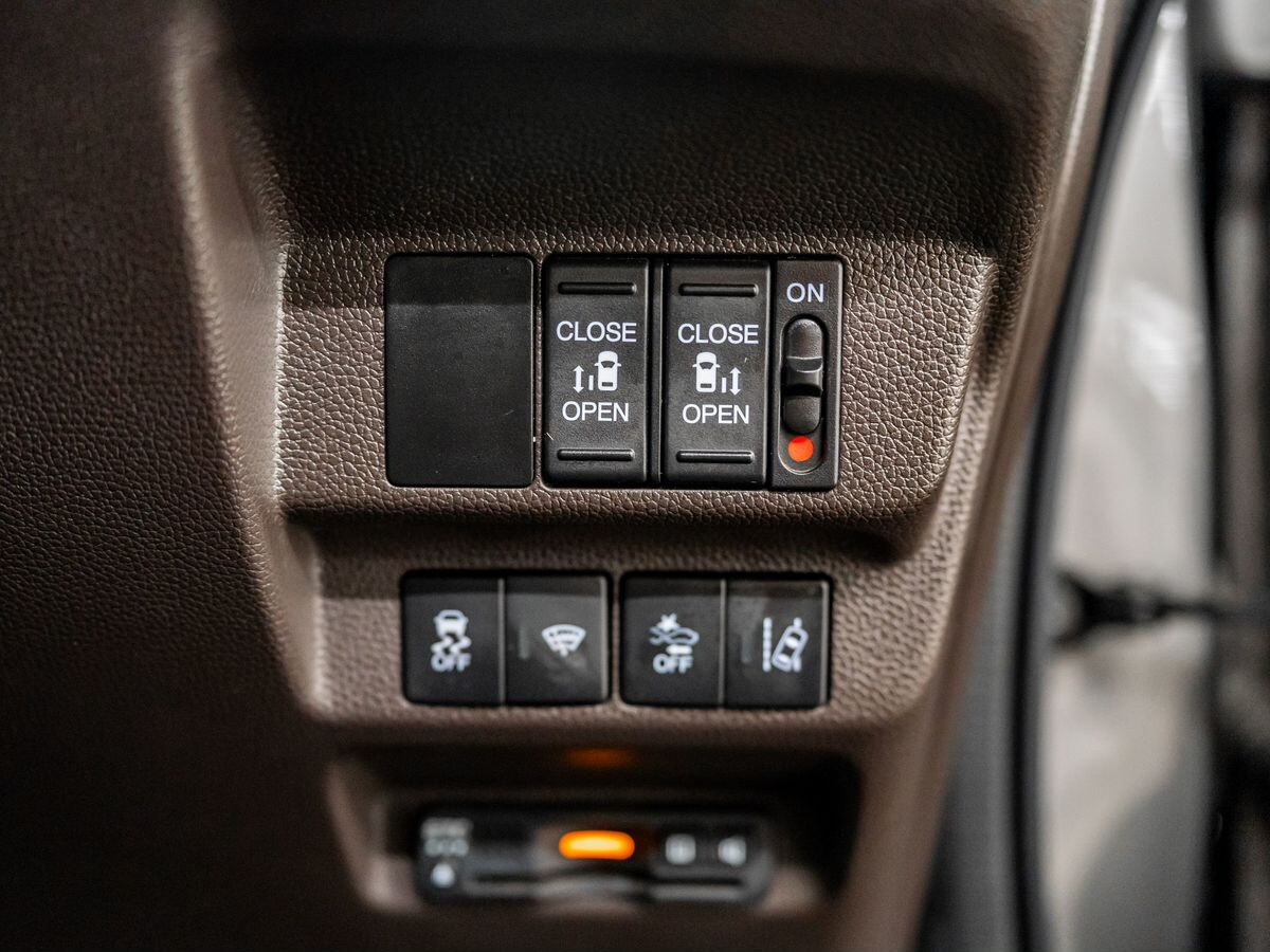 Honda Freed 2020 - фото автомобиля