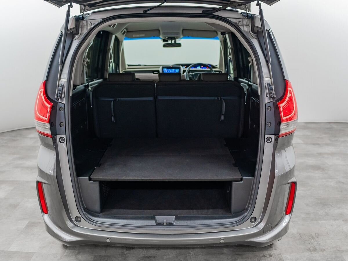 Honda Freed 2020 - фото автомобиля