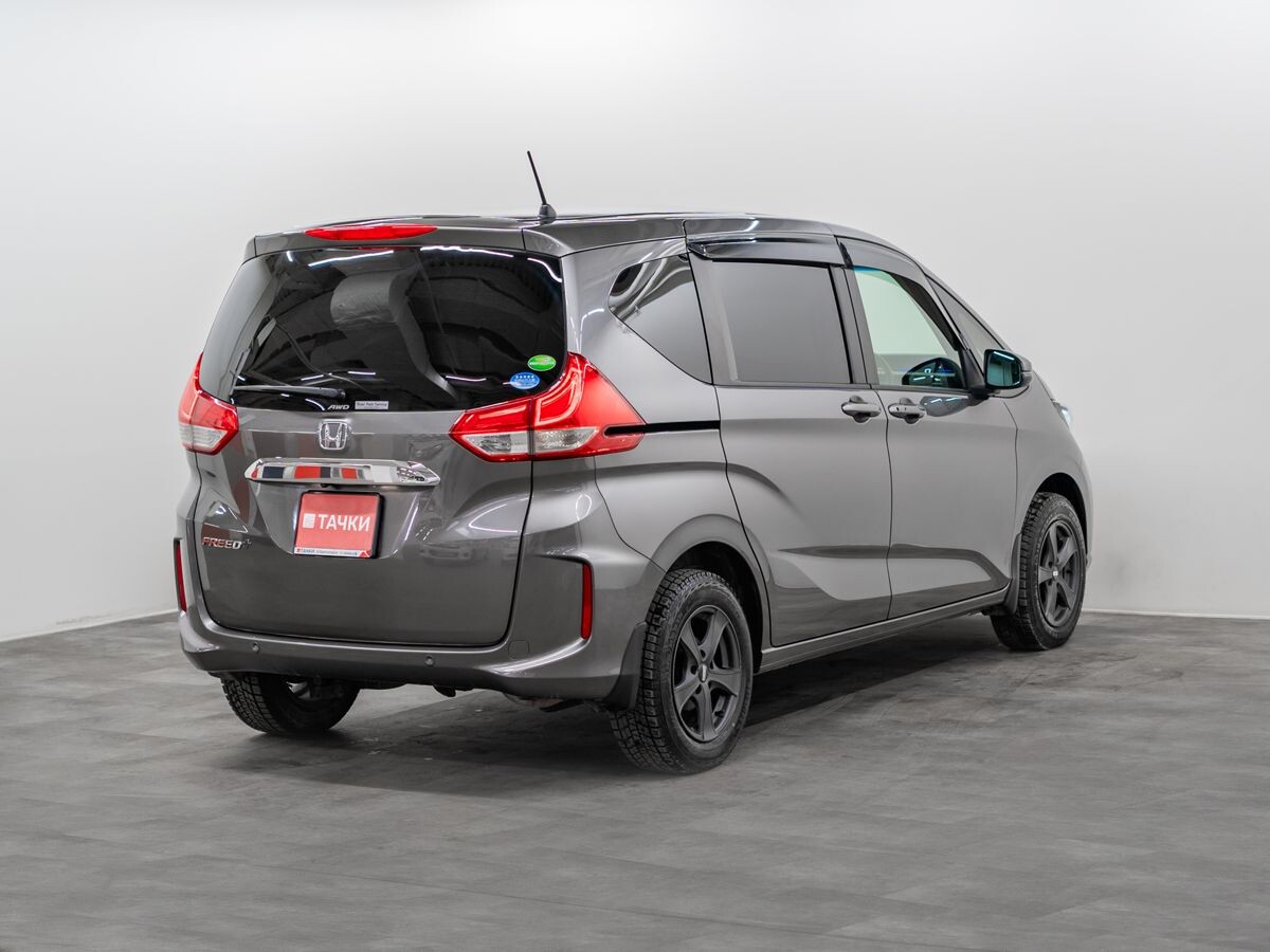Honda Freed 2020 - фото автомобиля