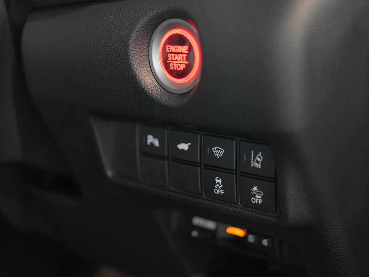 Honda CR-V 2018 - фото автомобиля