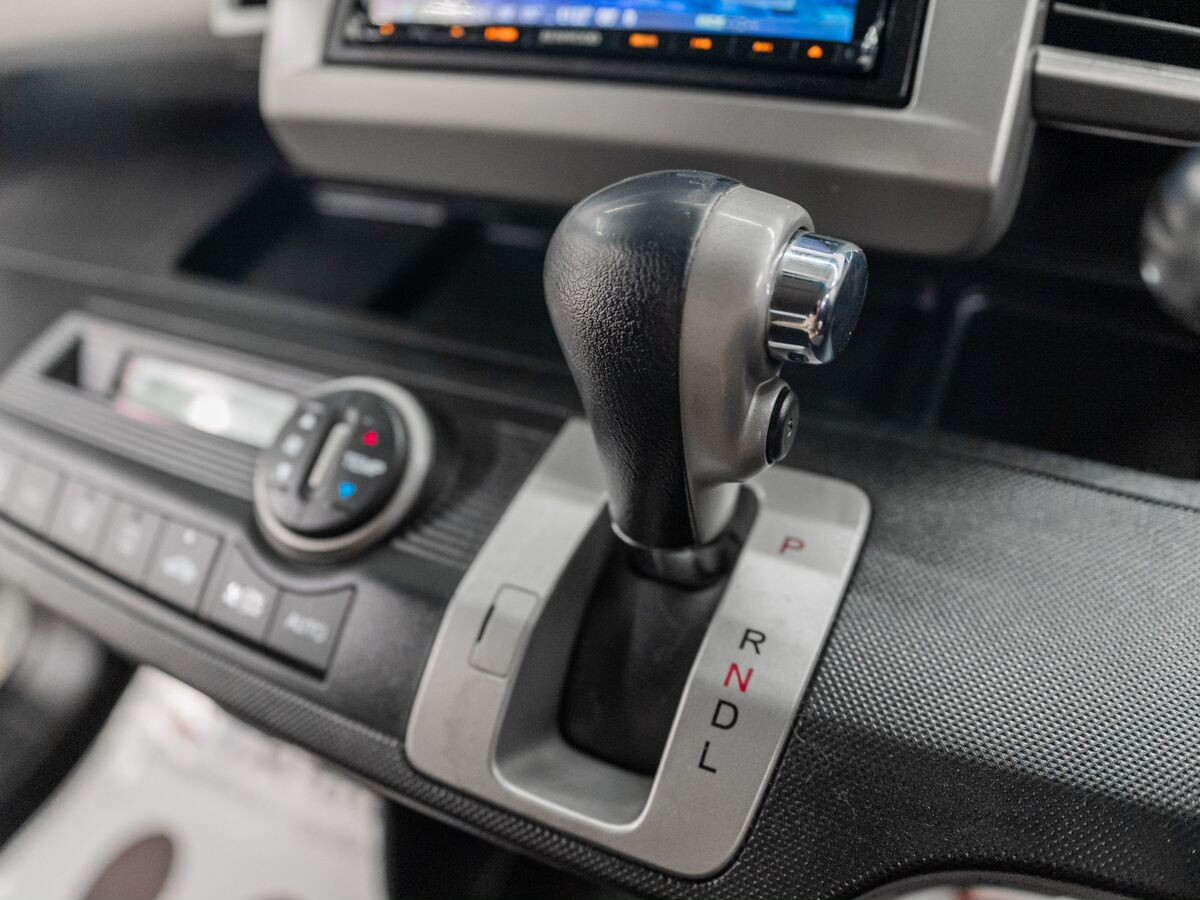 Honda Freed 2014 - фото автомобиля