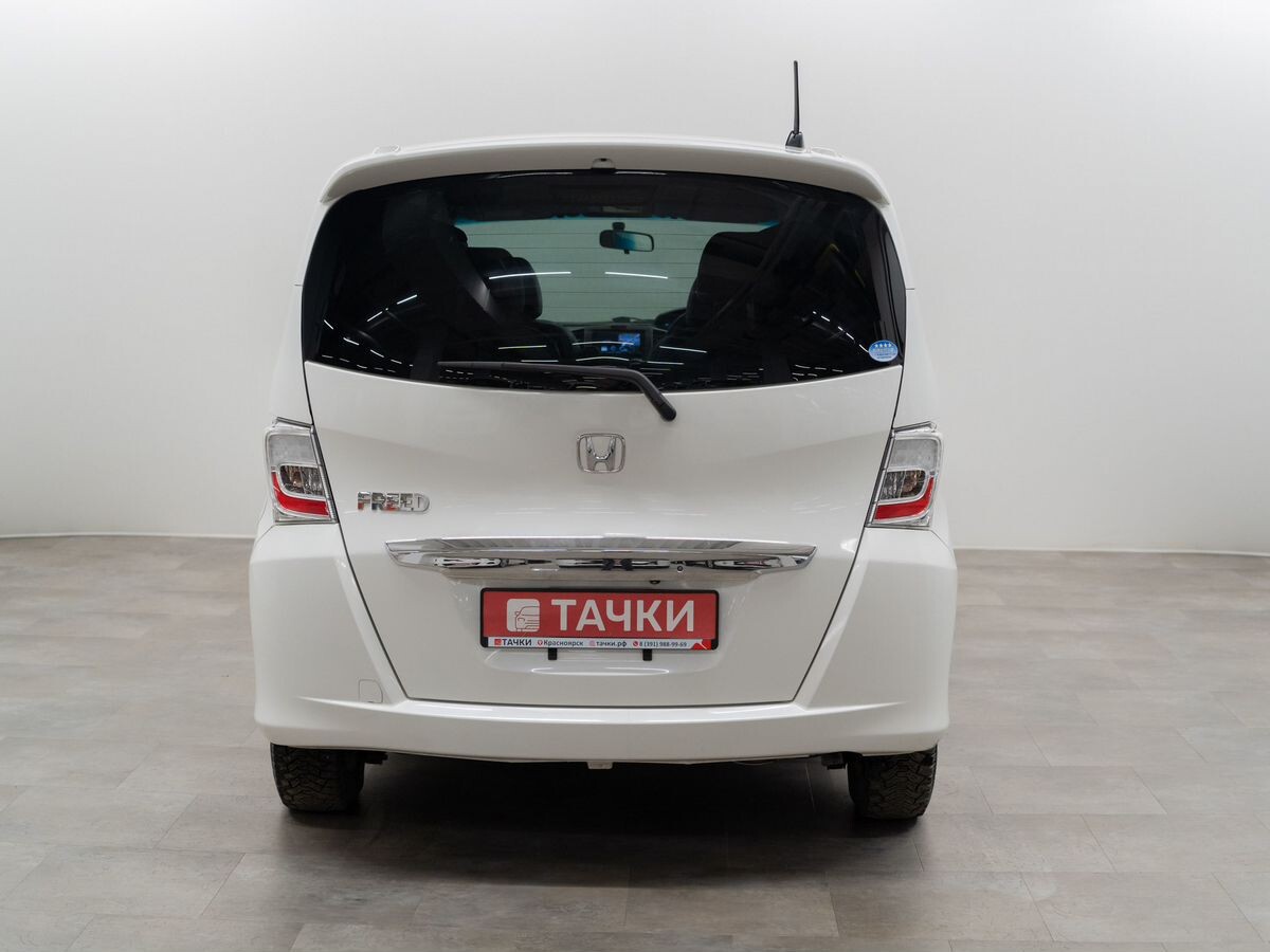 Honda Freed 2014 - фото автомобиля