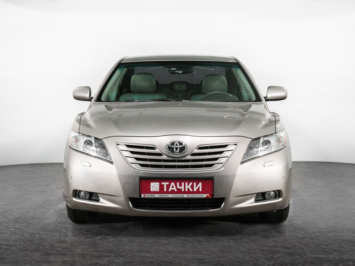 Toyota Camry 2007 - фото автомобиля