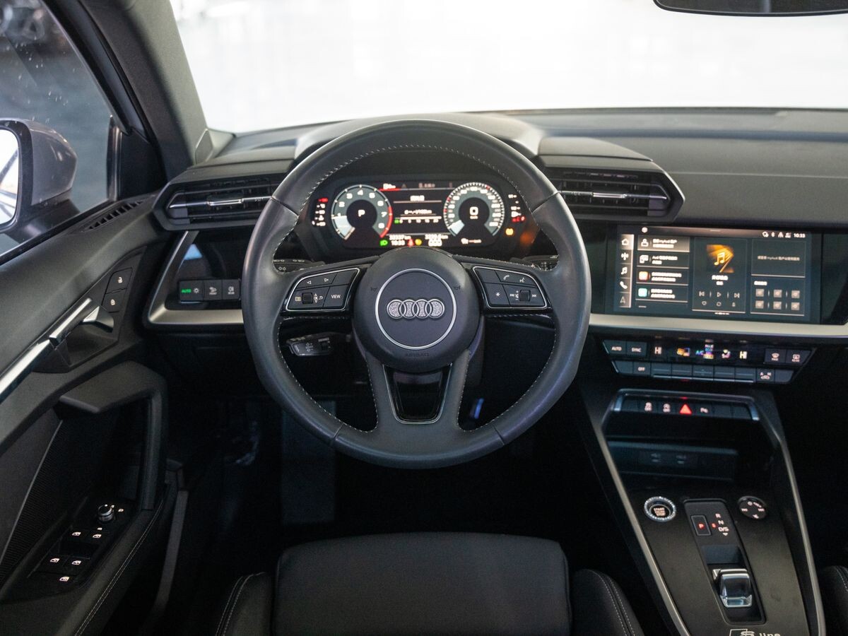 Audi A3 2021 - фото автомобиля