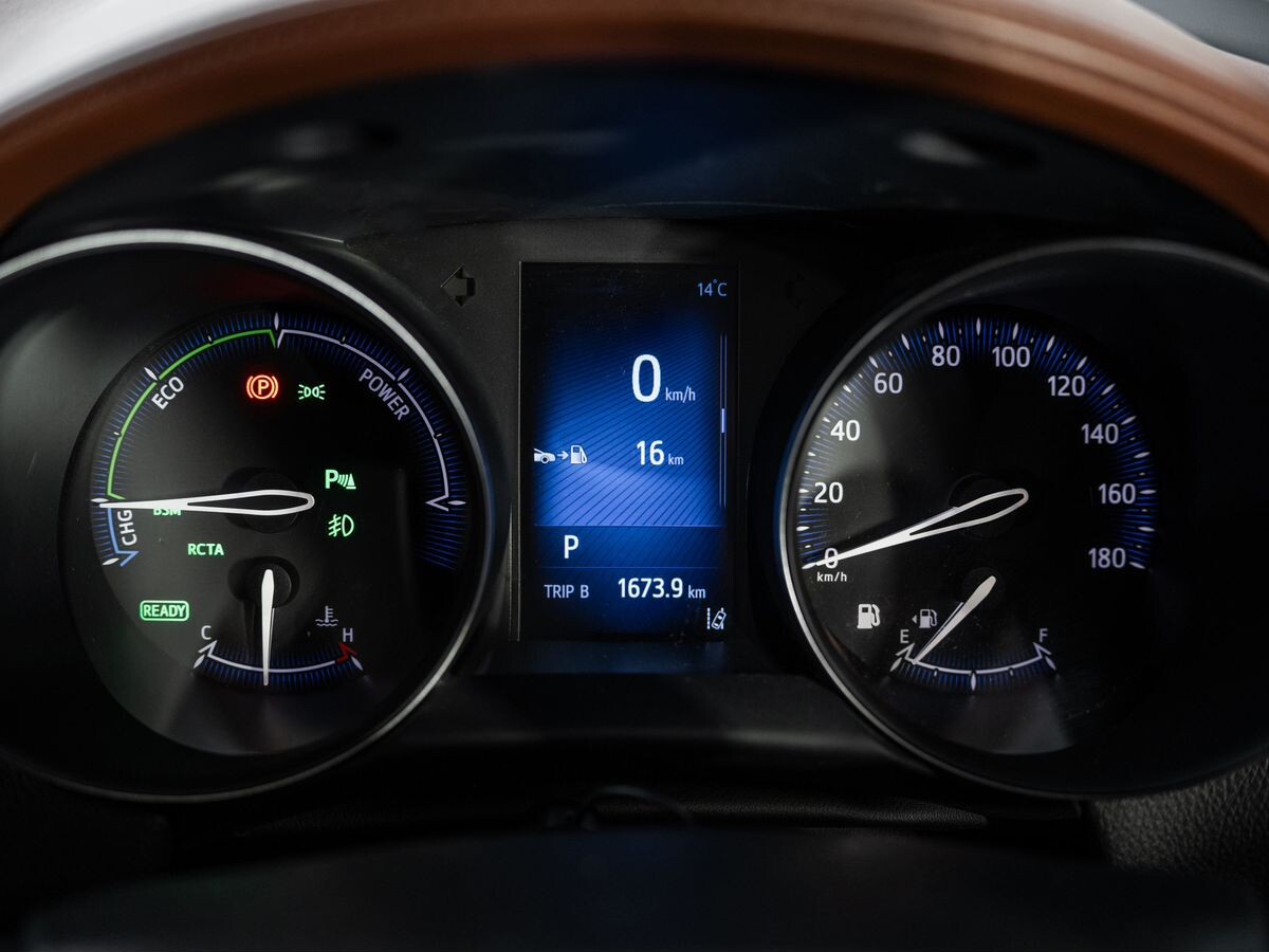 Toyota C-HR 2019 - фото автомобиля